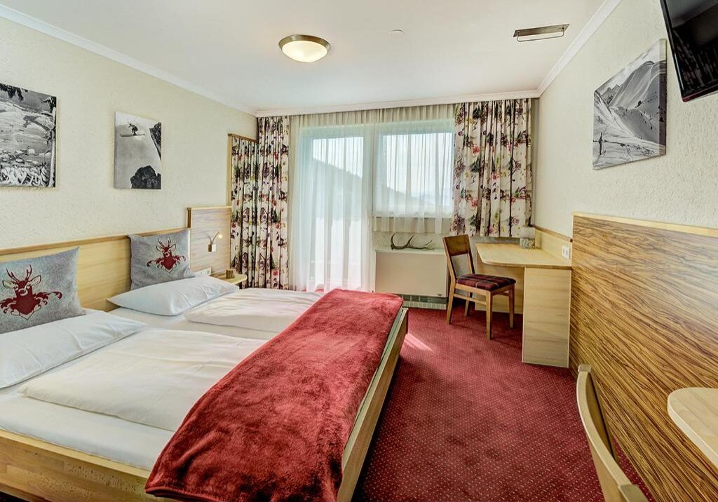 Doppelzimmer Superior mit Balkon